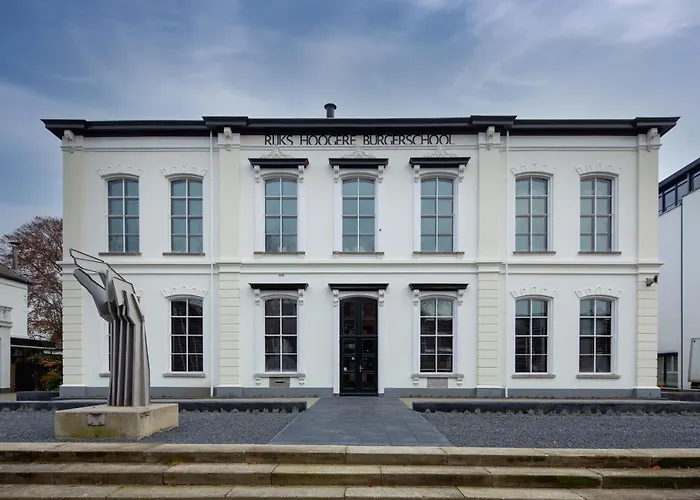 Oldschool Hotel